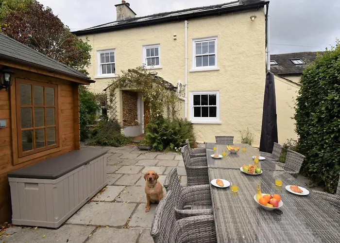 5 Bed In Kendal Oc-76617 *