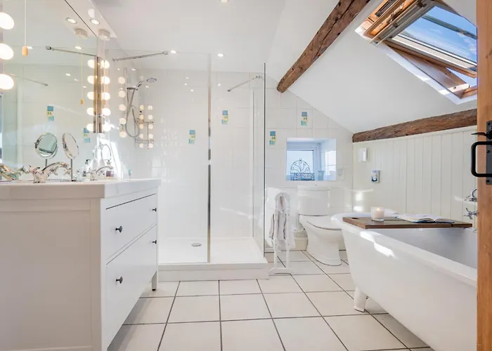 5 Bed In Kendal Oc-76617 *